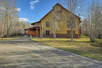 Cozy Driggs Condo w/ Hot Tub & Ski Shuttle Service Hotels in 