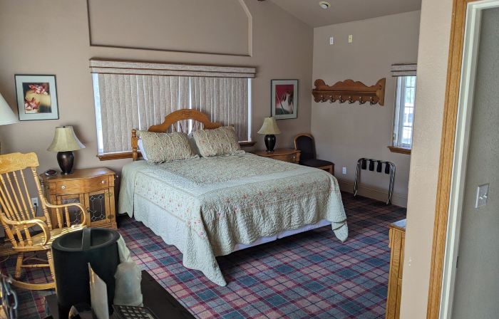 Hi-Lo Motel, Cafe and RV Park