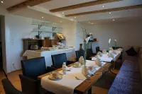 Waldrast Bed & Breakfast - bar