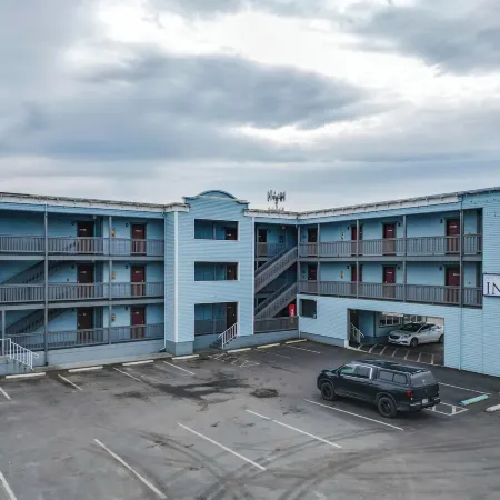 Water Front Inn