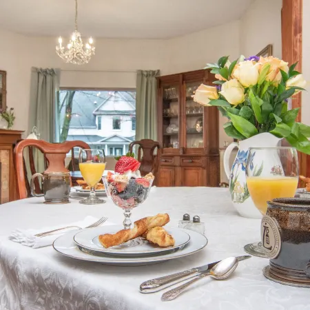 The Lamplighter Bed & Breakfast of Ludington