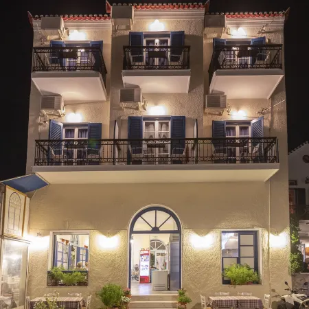 Stelios Hotel