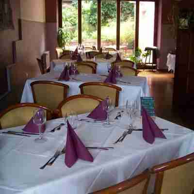 Hôtel Restaurant Le Falken Dining/Meeting Rooms