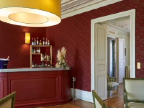 Le Clos De Bourgogne Hotels in Moulins