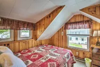 Sebago Lake Cottage w/ Patio + Beach Access! - 3-Star