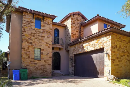 Stylish Lake Austin Retreat w/ EV Charger! Hotels in Barton Creek