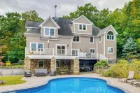 Deck for Entertaining: Belmont Group Getaway - Pools