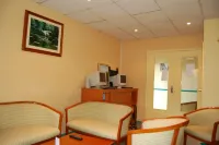 Logis Hotel au Tambour Hotels in Saint-Brice-Courcelles