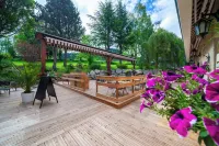 Auberge des Montauds - Hôtel & Restaurant - Bergblick