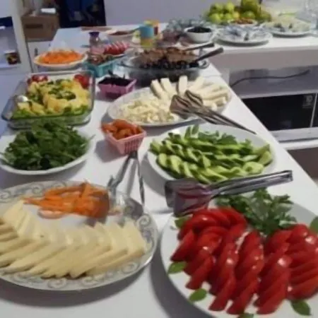 GUVEN Hotel