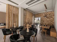 Kera Neme Hotels in Corinthia