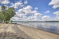 Lake Pepin Cottage w/ Decks + Private Beach! - 3-Star
