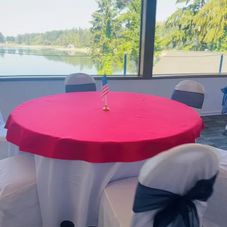 Oyster Bay Inn & Suites