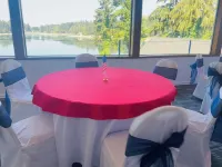 Oyster Bay Inn & Suites - breakfast