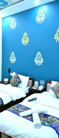 Hotel Pleasure Haveli Отели рядом с достопримечательностью «Джейзалмер Форт»