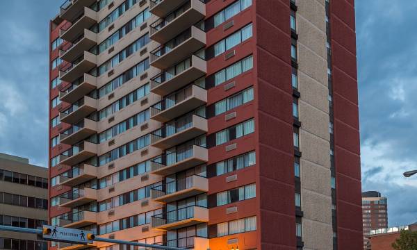 Best Western Plus Suites Downtown