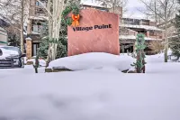 Ski-in/Ski-Out Condo w/ Hot Tub on Copper Mountain - 3-Star