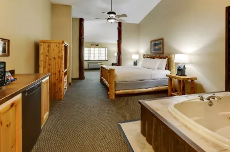 Stoney Creek Hotel des Moines - Johnston Отели в г. Граймс