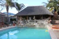 Aan Die Oewer Guest House - Ramah keluarga