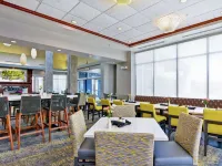 Hilton Garden Inn Conway فنادق في كونواي
