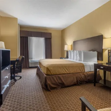 Best Western Bastrop Pines Inn