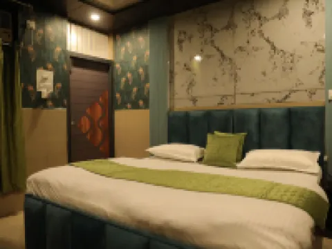 Hotel Green View Hotels in Jammu