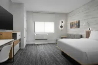 TownePlace Suites Sikeston Hotels in Miner