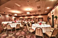 Christopher Inn and Suites Hotels in Chillicothe