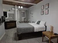 Lizard King Hotel & Suites Hotels in 