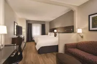 Radisson Hotel & Conference Center Rockford