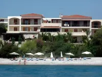 Grekis Hotel & Apartments