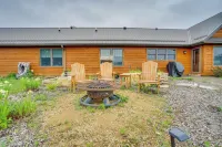 Hot Tub and Trail Access Spacious Stockholm Retreat - 3-Star