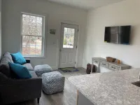 Edgartown cottage in a garden setting.  New and near bike path in Katama