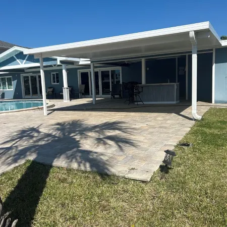 Spacious 4-bedroom house in beautiful Hernando Beach with WiFi, pool, sleeps 8 Отели в г. Эрнандо-Бич