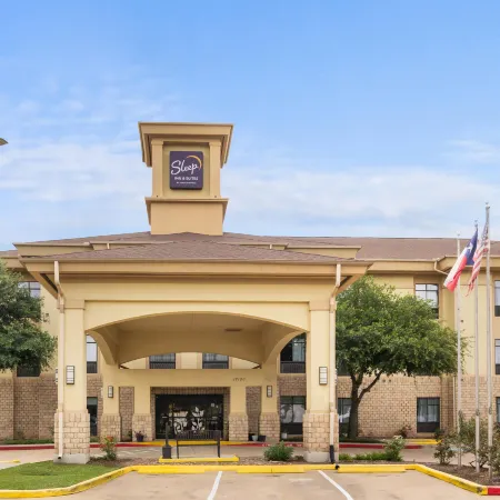 Sleep Inn & Suites Bush InterContinental - IAH East