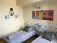 Appartement de Charme "Le Bureau des Armateurs" Hotels in Treguier