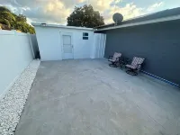 WELCOME TO MI LITTLE CASITA with WiFi, AC in private place in Seffner Hotels in Seffner