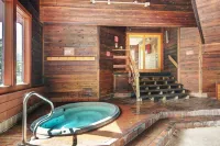 Awesome Spacious Condo, Spectacular Views, Nice Clubhouse