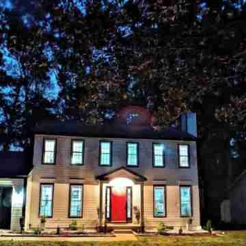 The Red Magnolia, Refreshing, Cozy, Game Room, Historic Roswell! Hotel Exterior