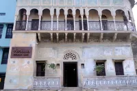 Vivaana Museum Hotel