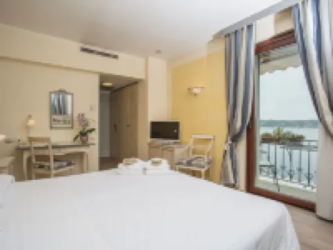 Hotel Spiaggia d'Oro - Charme & Boutique - Garda Lake Collection Hotels in Salo