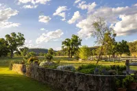 Pilliga Pottery Creative Farmstay Hotels in Coonabarabran