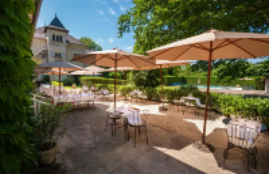 Chateau des Ayes - Chambres & Suites