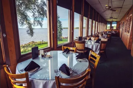 The Bunker near Sand Valley and Lake Arrowhead - Rome, WI