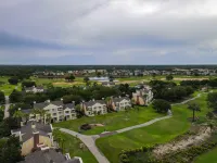Resort Pool and Golf Views - Charming Retreat فنادق في لافمان