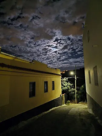 Nice accommodation with garden and fantastic views