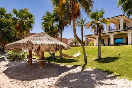 Custom Needles Estate with Private Loading Dock