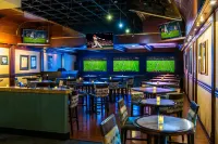 Hilton DFW Lakes Executive Conference Center - bar