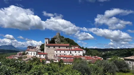 Rocchesi Apartments - Two-room apartment with small balconies, ideal for couples and families