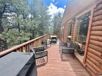 Charming Rural Retreat: Perfect for Work, Play, or Extended Stays